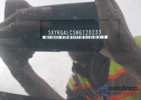 2022 Kia Sorento Lx z USA, uszkodzony, nr VIN 5XYRG4LC5NG120233